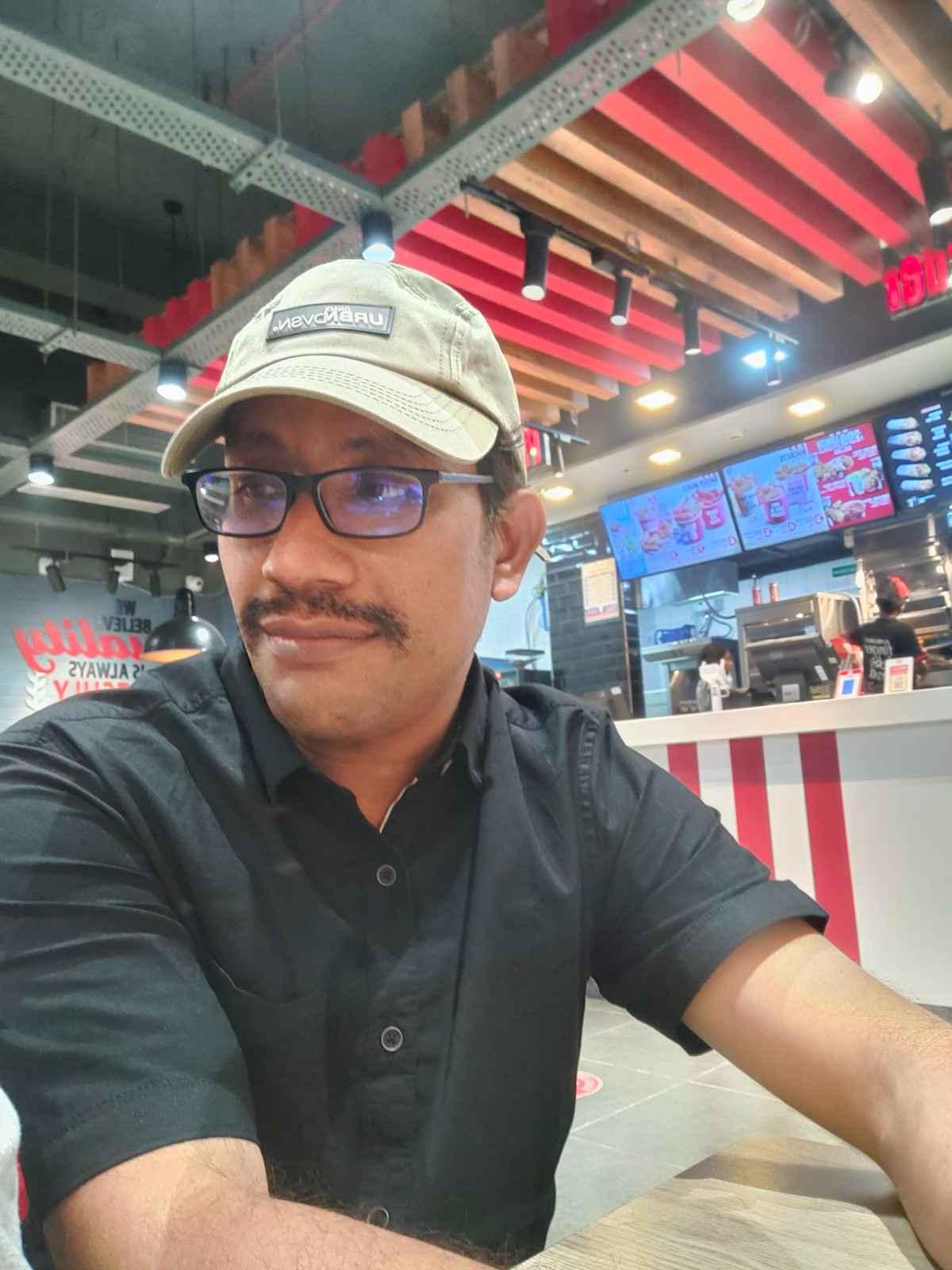Suresh V